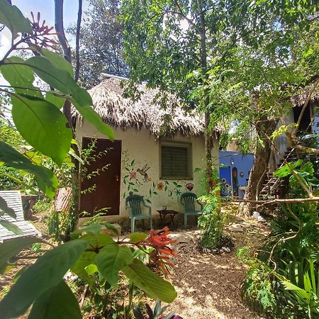 Mayan Bungalow Near Chichen Exterior foto